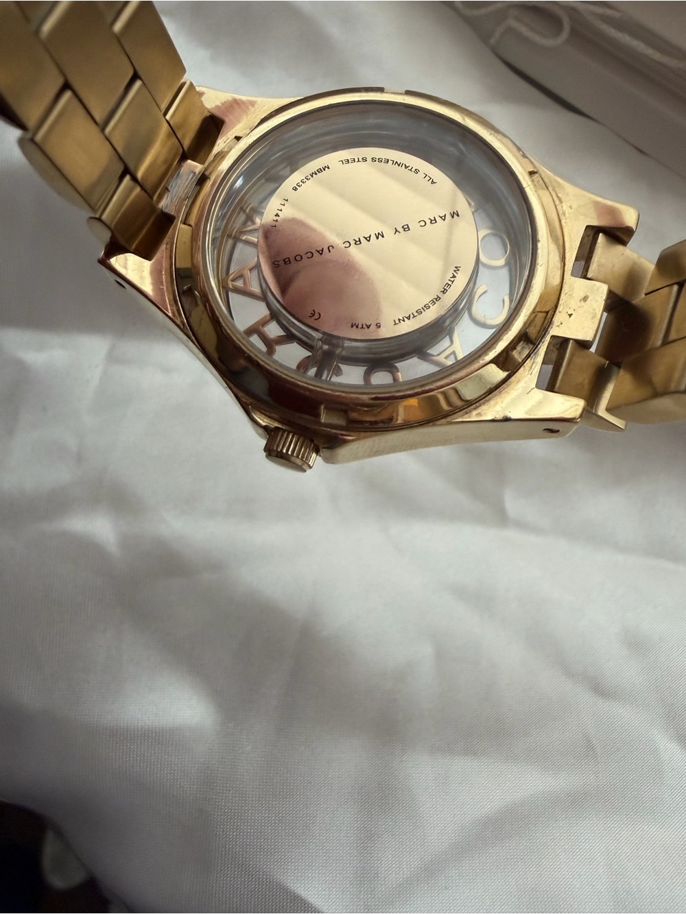 Marc Jacobs Gold and Black Women's Logo Bracelet Watch - Picture 5 of 7
